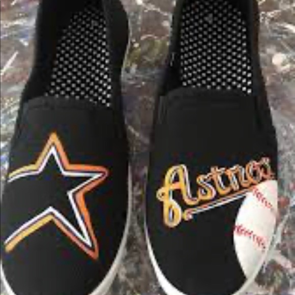 Hand painted shoes - Picture 16 of 16